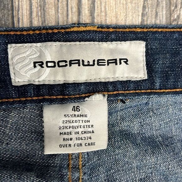 🔥🔥 ROCAWEAR Designer Denim Medium Wash Blue Jeans - Men Size 46 - EXCELLENT - Picture 9 of 9